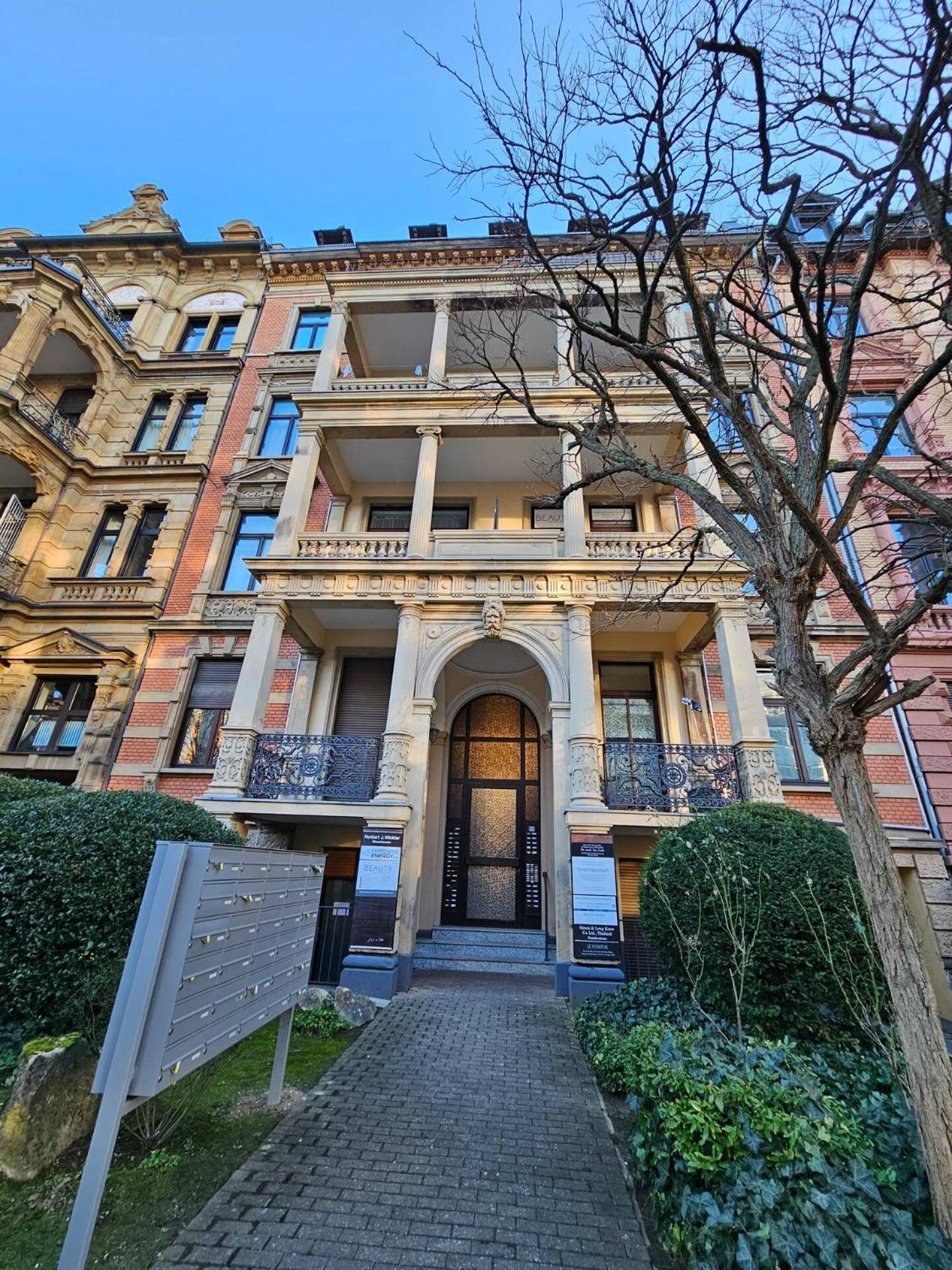 Apartment Wiesbaden Mitte, Zentral Am Park, Congresscenter 5 Min, Bahnhof 10Min Buitenkant foto